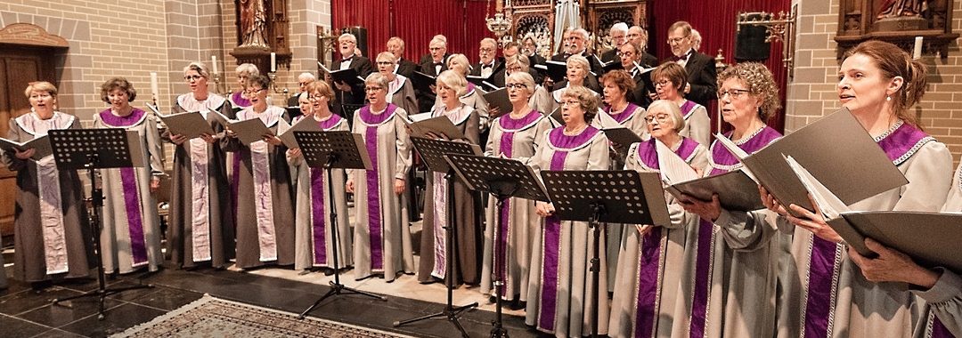 Kerkdienst in de Bonifaciuskerk